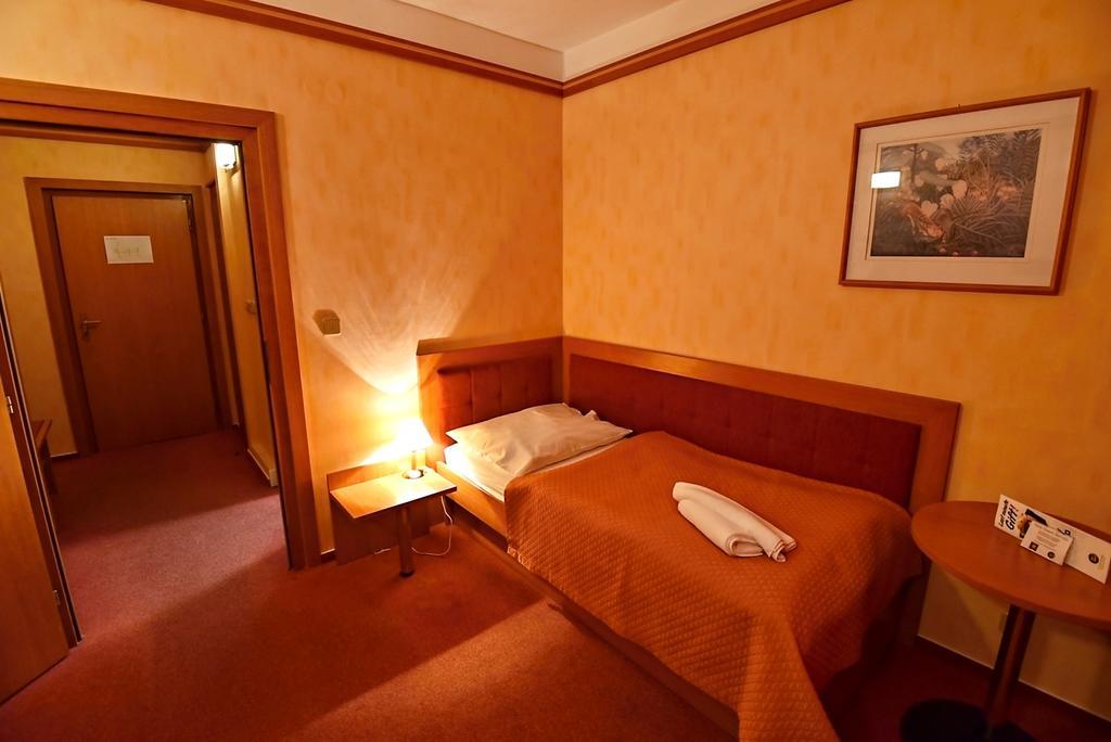 Hotel Prosper Čeladná Eksteriør bilde