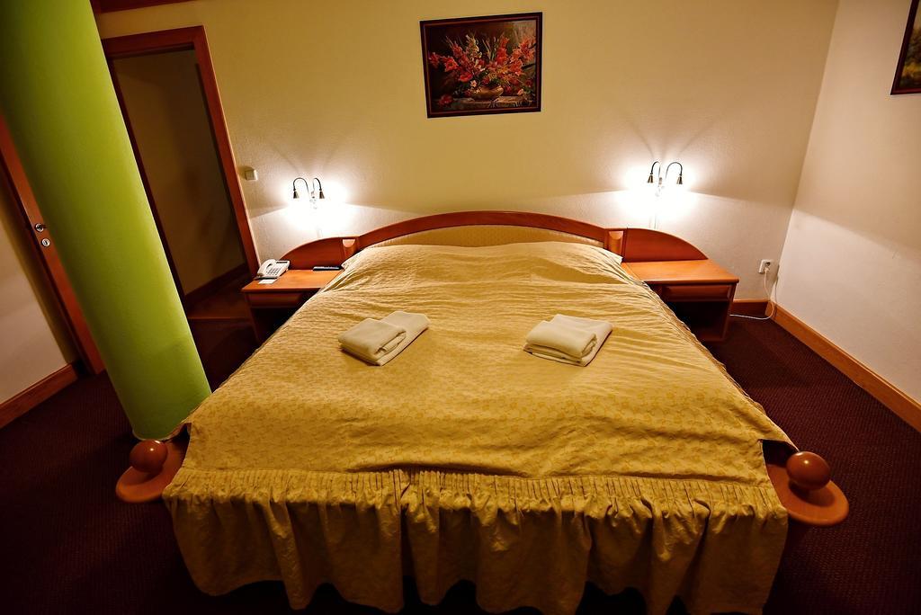 Hotel Prosper Čeladná Eksteriør bilde